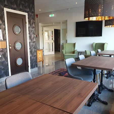 Ronneby Cityhotell Bagian luar foto