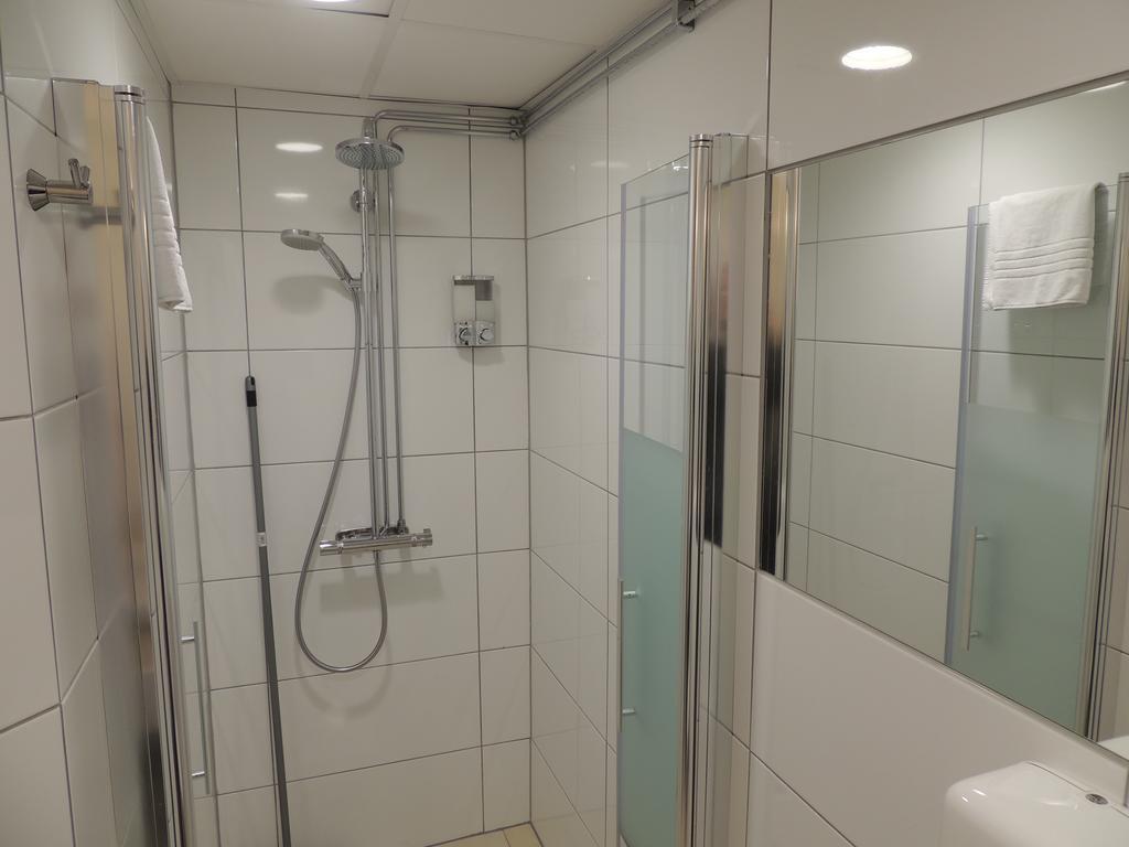 Ronneby Cityhotell Bagian luar foto